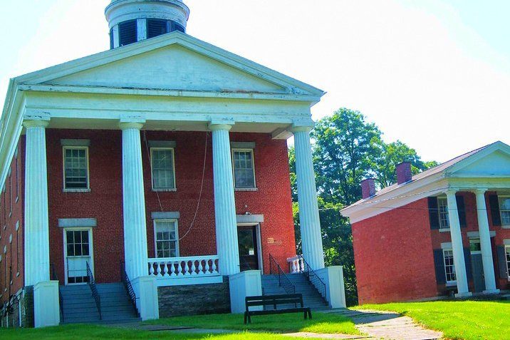 Amended suit keeps Tyler in NC eCourts overdetention case